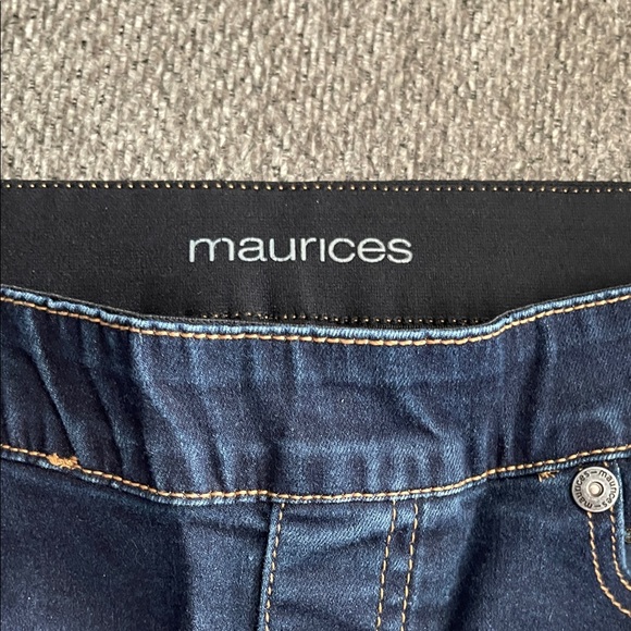 Maurices Dark Blue Skinny Jeans - Slim Tapered Fit - Picture 2 of 4